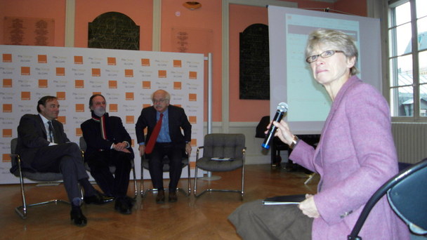 Orange veut attirer les jeunes auteurs sur son portail Orange veut attirer les jeunes auteurs sur son portail
