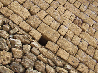 Les Murs et les Empires Les Murs et les Empires