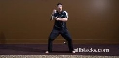 Apprendre le Haka avec Rico Gear