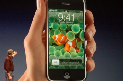 Apple dévoile enfin son smartphone !