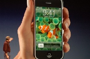 iPhone : Accord entre la Pomme et l'Orange ?