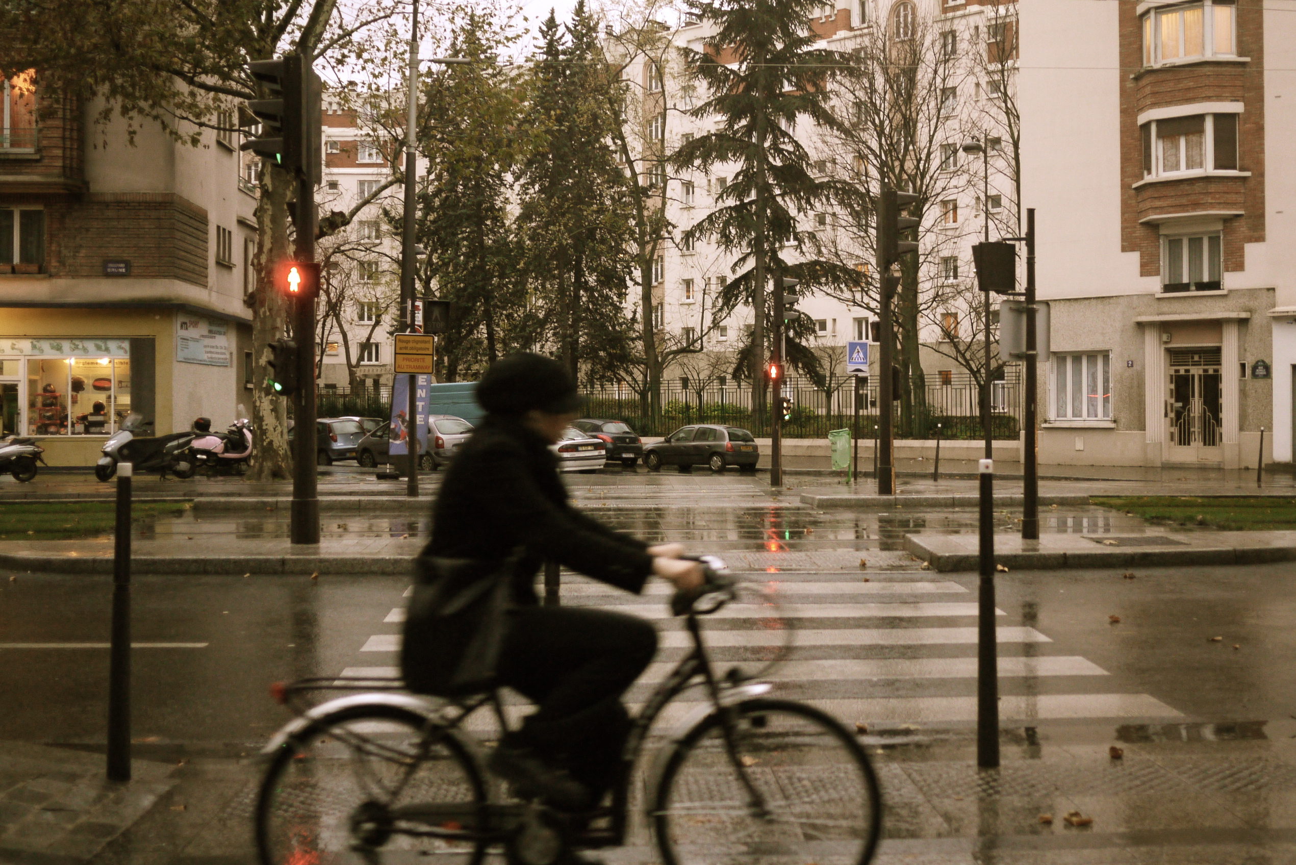 cycliste boulevard Brune cycliste boulevard Brune